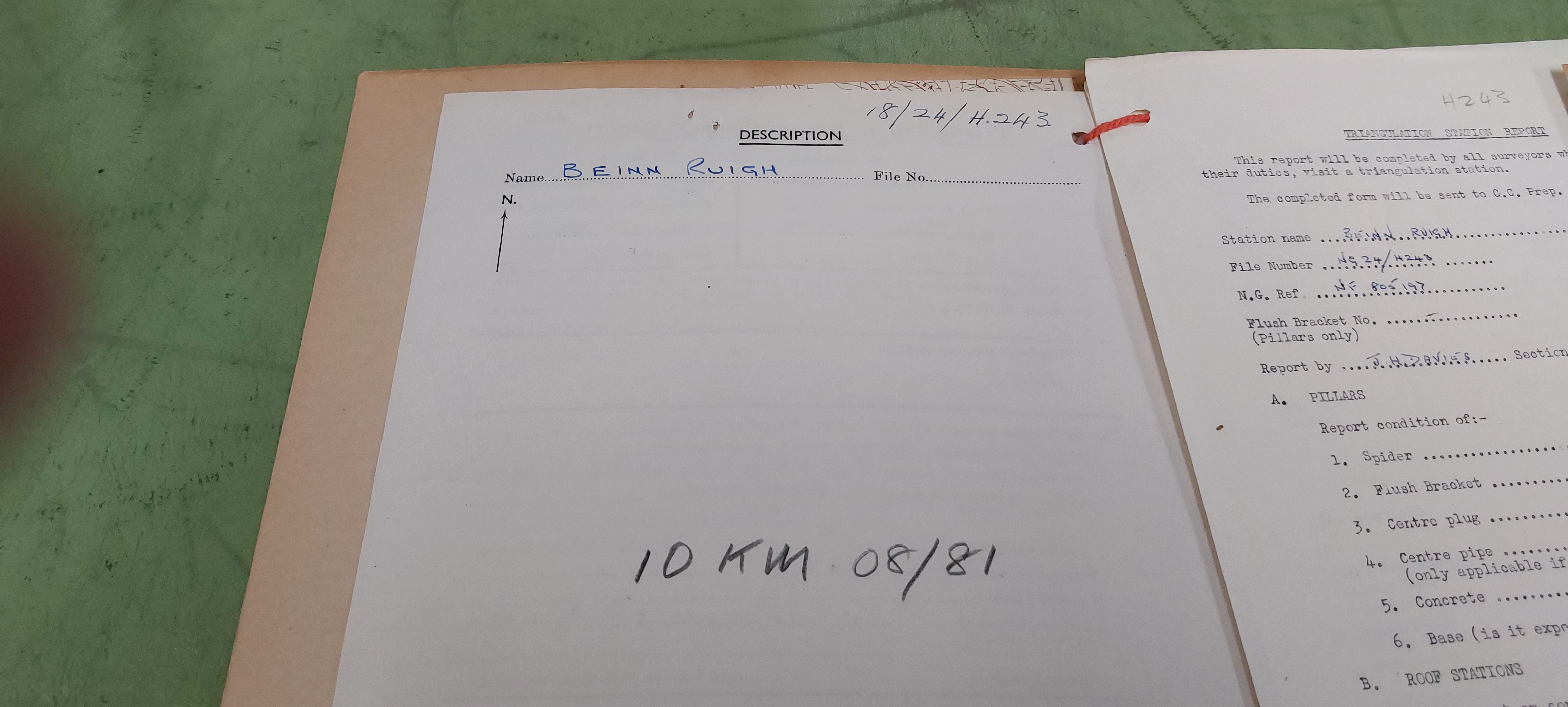 File:WesternIsles-TP15354-BeinnRuigh-Bolt.jpg