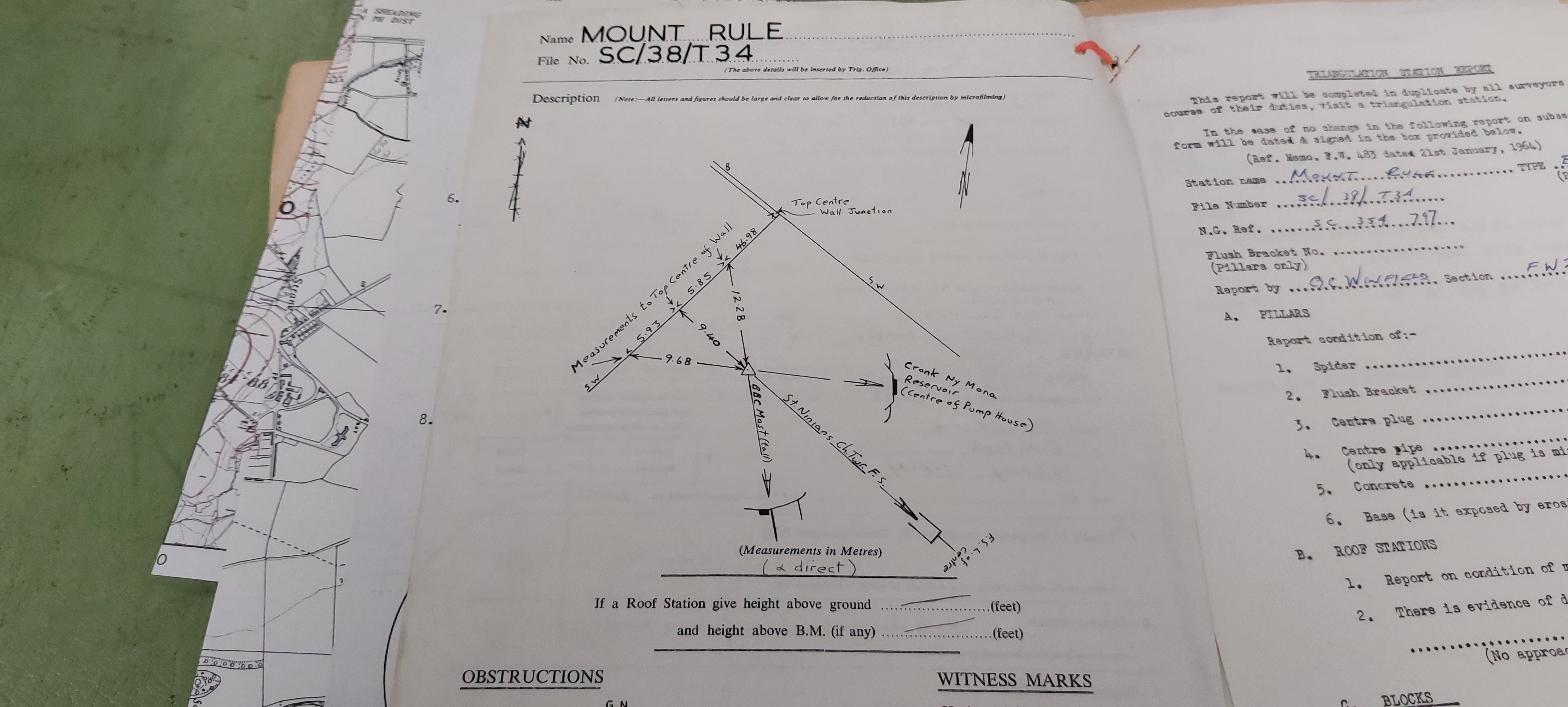 File:IsleOfMan-TP12205-MountRule-BuriedBlock.jpg