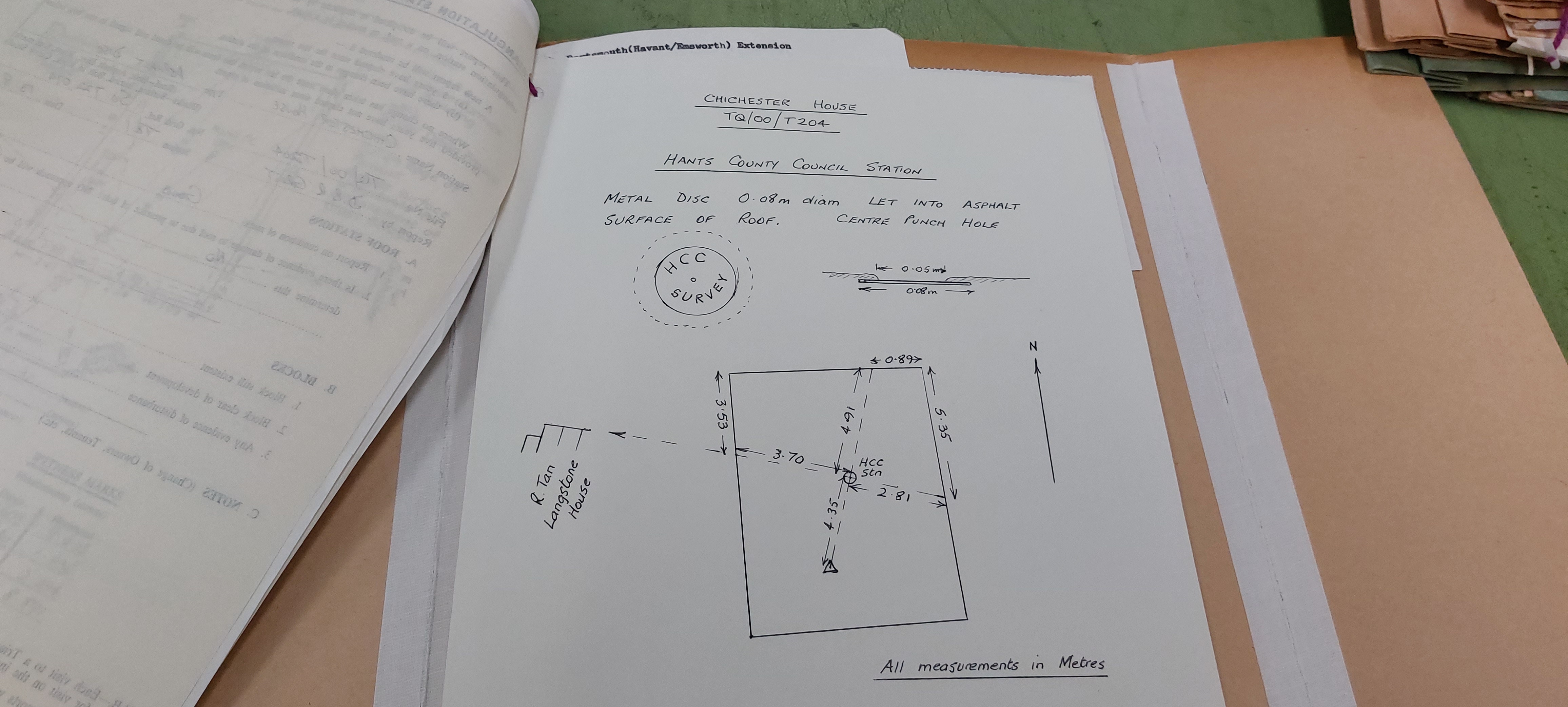 File:Hampshire-TP23573-ChichesterHouse-Disc.jpg