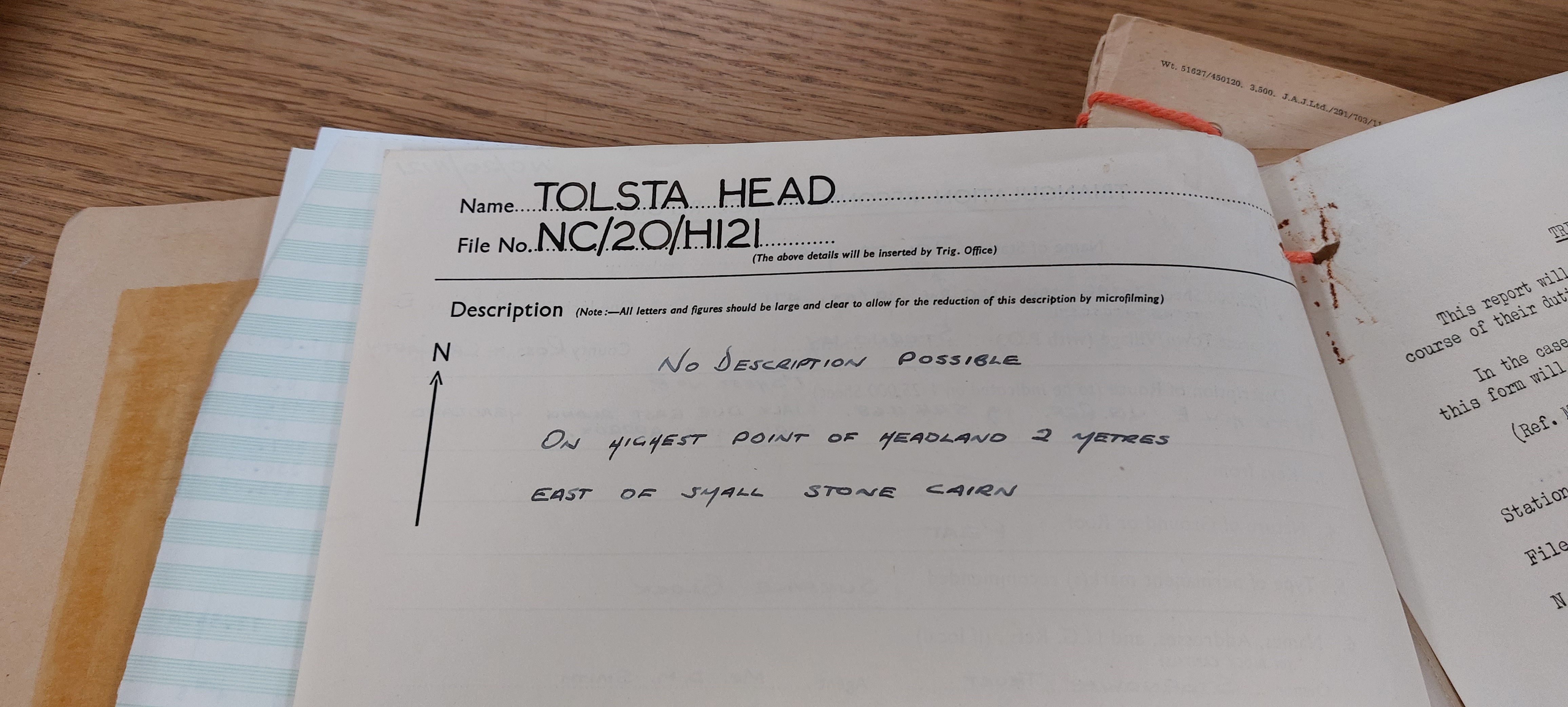 File:WesternIsles-TP8259-TolstaHead-SurfaceBlock.jpg