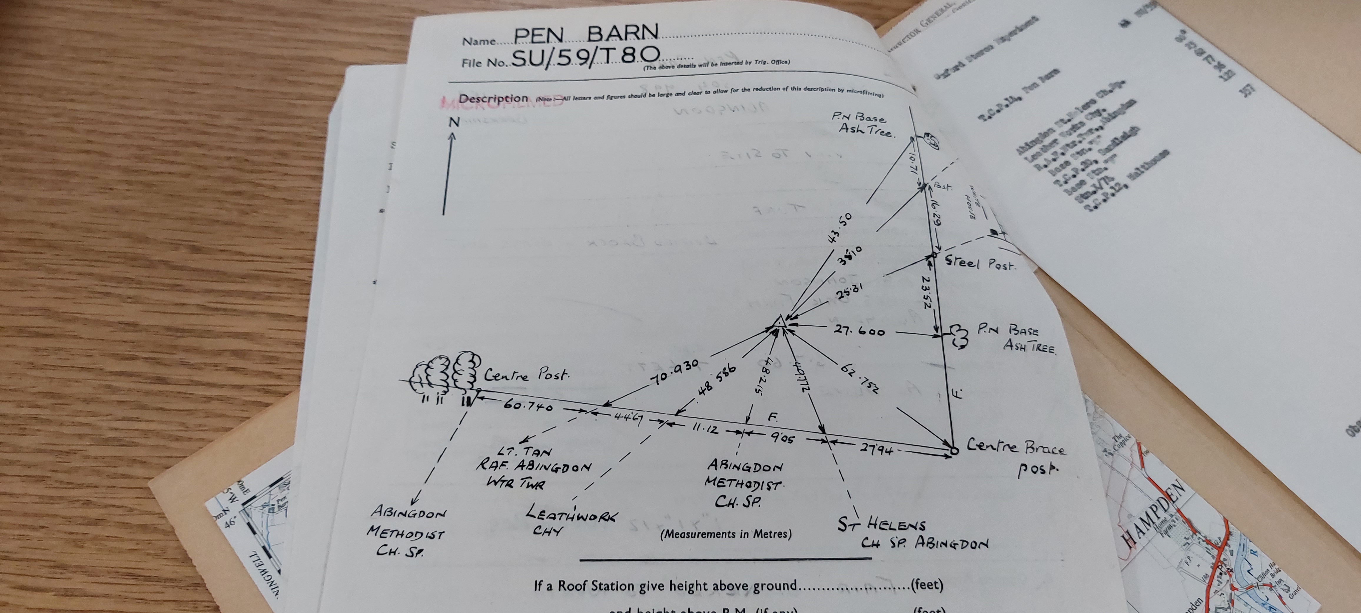 File:Oxfordshire-TP21333-PenBarn-BuriedBlock.jpg