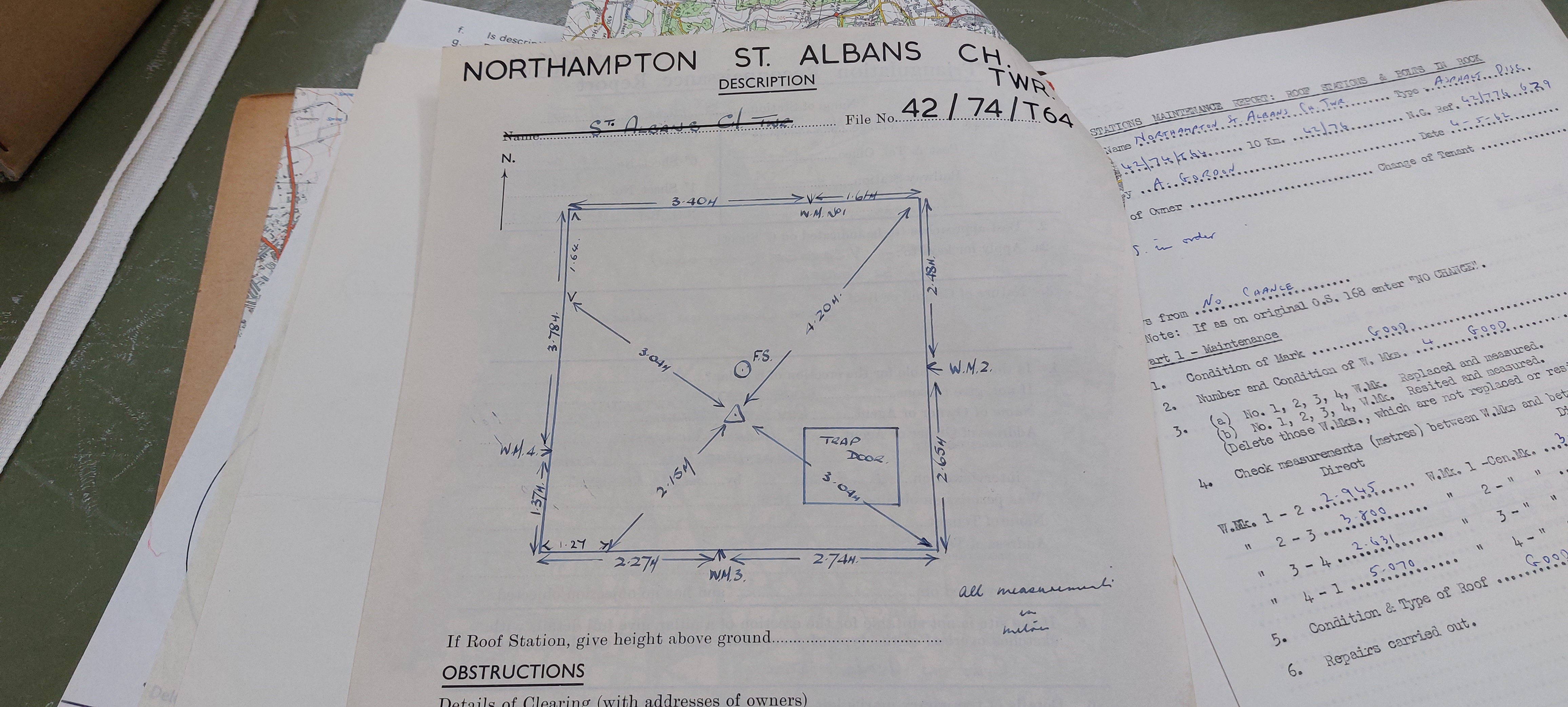 File:Northants-TP12596-NorthamptonStAlbansChTwr-Bolt-1.jpg