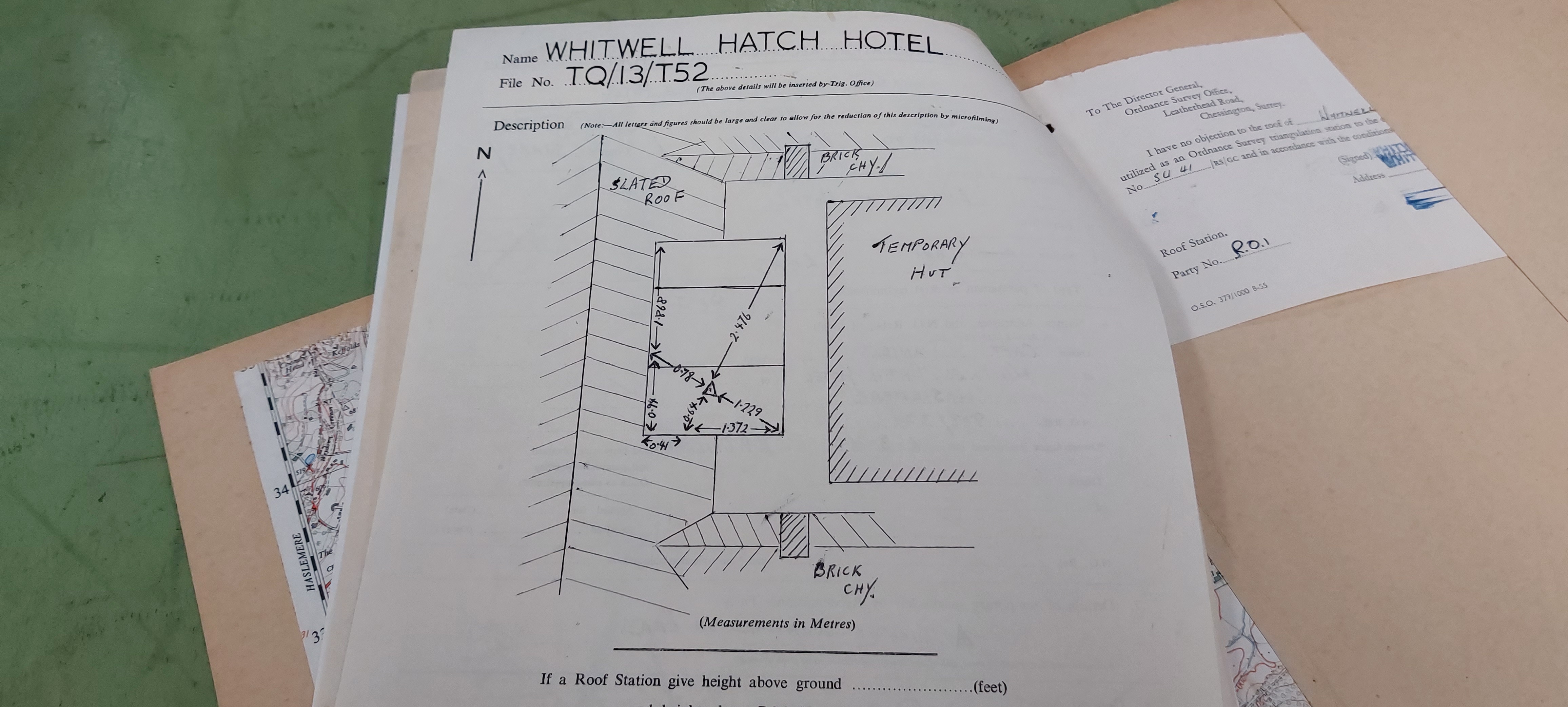File:Surrey-TP23953-WhitwellHatchHotel-Bolt.jpg